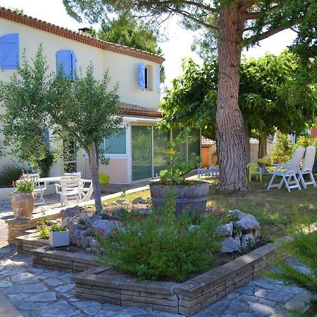 Hotel La Perle De Ceylan Montagnac  Zewnętrze zdjęcie