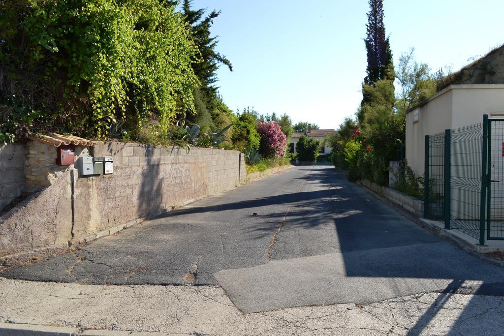 Hotel La Perle De Ceylan Montagnac  Zewnętrze zdjęcie