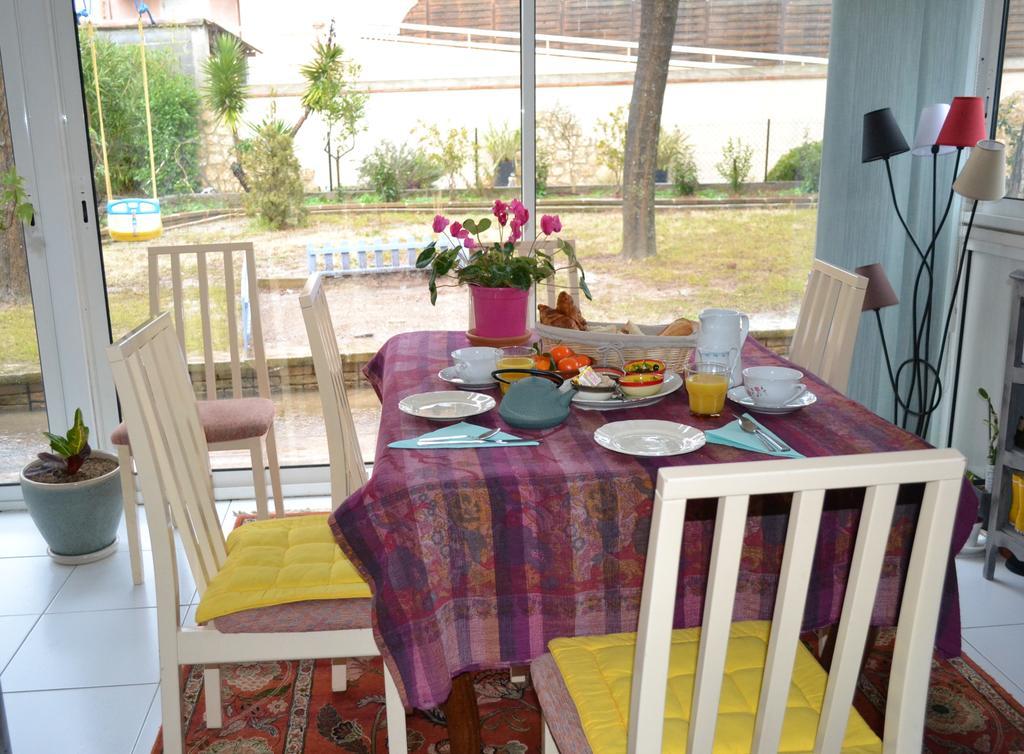 Hotel La Perle De Ceylan Montagnac  Zewnętrze zdjęcie